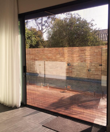 Retractable Flyscreens1
